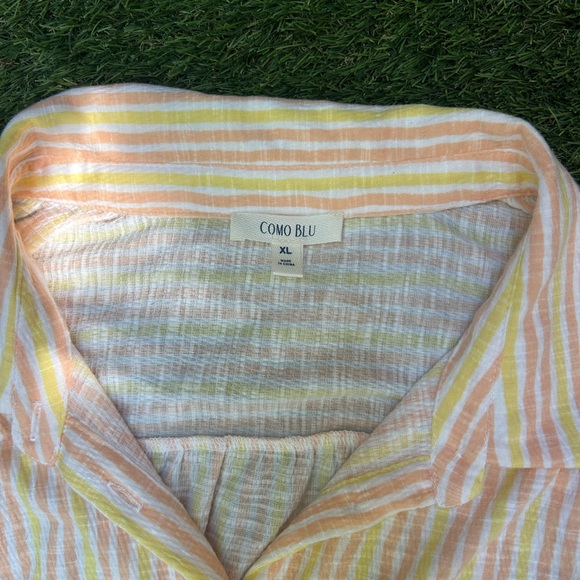 Striped Blouse - Picture 2 of 4